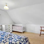 Cozy In With Kitchen Højby